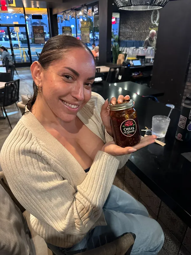 Happy customer with Chiles La Güerita